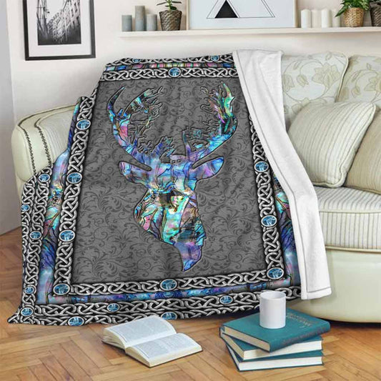 Love Hunting - Blanket