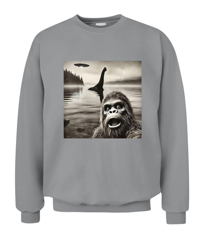 Loch Ness Witness – Bigfoot Selfie Shirt