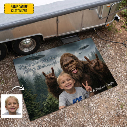 Bigfoot Saw Me But Nobody Believes Him – Personalized Funny Welcome Doormat