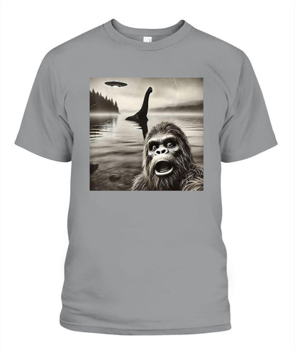 Loch Ness Witness – Bigfoot Selfie Shirt